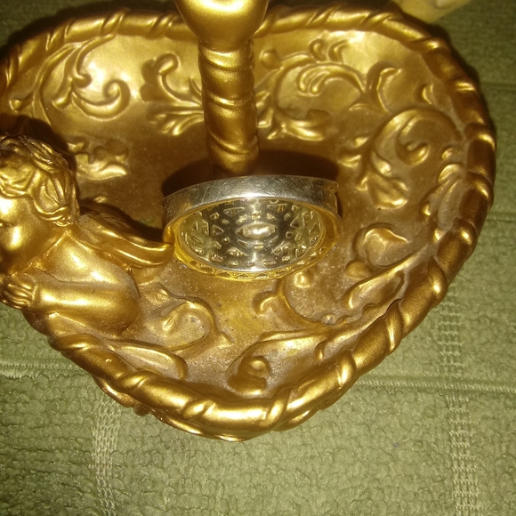 Beautiful CZ AAA RING - Picture 2 of 4